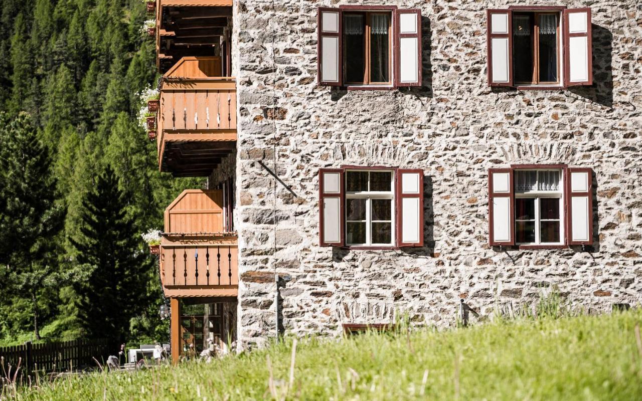 Glacier Rock Guesthouse Solda Εξωτερικό φωτογραφία